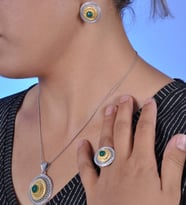 Zümrüt Taşlı Oksitli Telkari Bayan Gümüş Üçlü Set