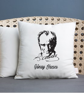 Atatürk Siluetli İsme Özel Yastık