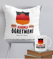 BK Gift Kişiye Özel Almanca Öğretmeni Temalı Yastık Kupa Seti - 1