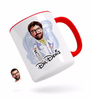BK Gift Kişiye Özel Erkek Göz Doktoru Karikatürlü Kırmızı Kupa Bardak