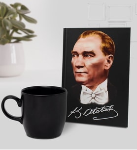 Mustafa Kemal Atatürk Resimli Defter & Siyah Mat Kupa Hediye Seti