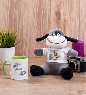 İsme Özel Çiçek Desenli Yeşil Kupa Bardak ve Peluş Eşek