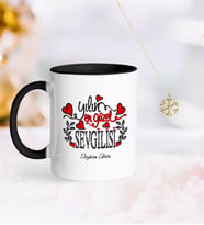 BK Gift Kişiye Özel Yılın En Güzel Sevgilisi Siyah Kupa ve Kar Tanesi Kolye (Model 1)