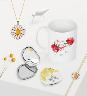 BK Gift Kişiye Özel Benim Güzel Annem Kupa Kalp Ayna Papatya Kolye Bileklik Seti (Model 1)