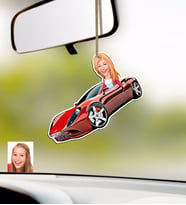 BK Gift Kişiye Özel Bayan Ferrari 458 Karikatürlü Ahşap Plakalı Araba Dikiz Ayna Süsü (Beyaz)