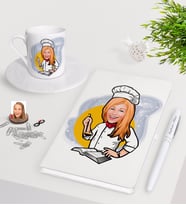 BK Gift Kişiye Özel Bayan Chef Karikatürlü Beyaz Defter Kalem Türk Kahvesi Fincanı Seti-12 (Model 1)