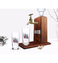 BK Gift Kişiye Özel Renkli Baskılı London Tasarımlı İkili Rakı Bardağı ve Ahşap Rakı Standı Hediye Seti-4 (Model 1)
