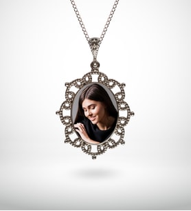 BK Gift Kişiye Özel Fotoğraflı Gümüş Kolye (Model 2)