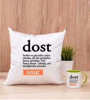Dost Kelime Anlamı Kare Yastık ve Yeşil Kupa Bardak