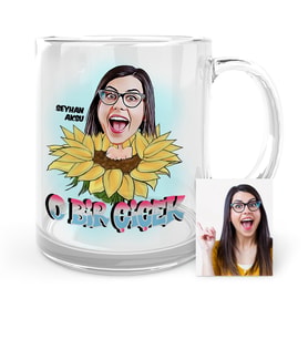 BK Gift Kişiye Özel Kadınlar Günü Temalı Karikatür Cam Kupa Bardak  1