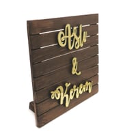 27x25cm Ahşap İsimlik Pleksi Yazılı Masa Üstü (STD)