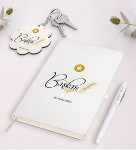 BK Gift Kişiye Özel Başkan Beyaz Defter Kalem Ve Anahtarlık Hediye Seti-3 (Model 1)