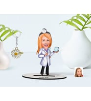 BK Gift Kişiye Özel Kadın Diş Hekimi Karikatürlü 3D Ahşap Biblo ve İsimli Gold Papatya Anahtarlık-1 (Model 1)
