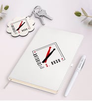 BK Gift Kişiye Özel Baterist Beyaz Defter Kalem ve Anahtarlık Hediye Seti-1 (Model 1)