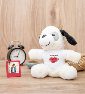 Sevgililere Özel Tarihli ve İsimli Peluş Köpek ve Mini Fotoğraf Çerçevesi