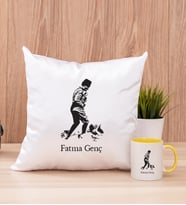 Atatürk Tasarımlı Kare Yastık ve Sarı Kupa Bardak