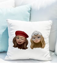 Emoji Kız Arkadaş Stiker Yastığı