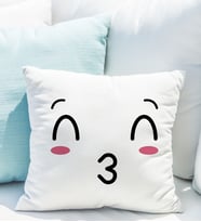 Emoji Öpücük Yastık