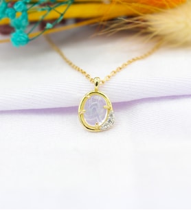 14 Ayar Altın Doğal Oval Opal Taşlı ve Pırlanta Taşlı Kolye