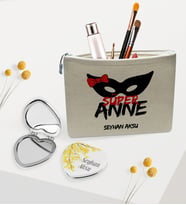 BK Gift Kişiye Özel Süper Anne Keten Makyaj Çantası ve Kalp Ayna Hediye Seti-1 (Model 1)