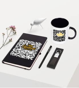 BK Gift Kişiye Özel Sınıf Öğretmeni Temalı Siyah Defter Kalem Anahtarlık Kupa Seti - 3