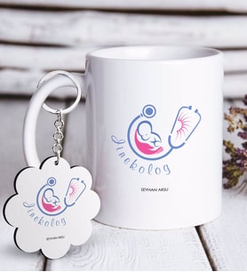 BK Gift Kişiye Özel Mesleki Jinekolog Beyaz Kupa ve Anahtarlık Hediye Seti-2 (Model 1)