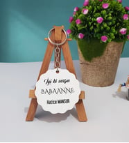 İyi ki Varsın Babaanne Tasarımlı Babaanneye Hediye Ahşap Anahtarlık