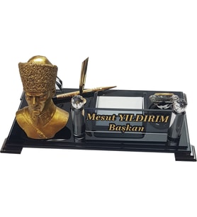 Kristal Masaüstü Kalemli isimlik Ofis Makam Hediyesi M215 ATATURK GOLD Masa İsimliği