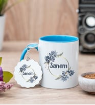 İsme Özel Çiçek Desenli Mavi Kupa Bardak Ve Anahtarlık Set