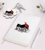 BK Gift Kişiye Özel Senarist Beyaz Defter Kalem ve Anahtarlık Hediye Seti-1 (Model 1)
