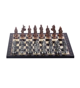 Büyük Boy Metal Osmanlı Bizans Satranç Takımı Antik ve Ceviz Desenli MDF Ahşap Satranç Tahtası (37x37 cm.) (Çok Renkli)