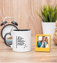 İsme Özel Heceli Siyah Kupa Bardak ve Sarı Mini Fotoğraf Çerçevesi
