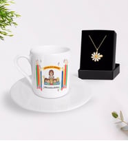 BK Gift Kişiye Özel Dünyanın En İyi Öğretmeni Türk Kahvesi Fincanı ve İsimli Papatya Kolye Hediye Seti-19 (Model 1)