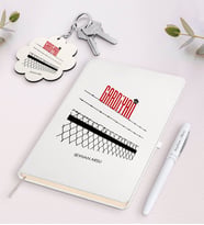 BK Gift Kişiye Özel Gardiyan Beyaz Defter Kalem Ve Anahtarlık Hediye Seti-2 (Model 1)