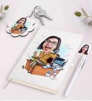 BK Gift Kişiye Özel Kadın Muhasebeci Karikatürlü Beyaz Defter Kalem ve Anahtarlık Hediye Seti-1 (Model 1)