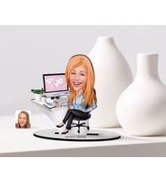 BK Gift Kişiye Özel Kadın Genel Müdür Karikatürlü Ahşap Biblo Model-1 (Beyaz)