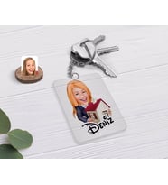 BK Gift Kişiye Özel Kadın Emlakçı Karikatürlü Şeffaf Pleksi Anahtarlık-1 (Beyaz)