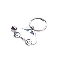Araba Şeklinde Metal Purjör Anahtarlık (Gümüş)