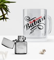 BK Gift Kişiye Özel Babaların Babası Cam Kupa Bardak Benzinli Metal Çakmak Seti-1 (Model 1)