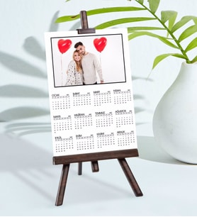 BK Gift Kişiye Özel 15x21 cm Fotoğraf Kartlı Şövaleli 2024 Takvim -3 (Beyaz)