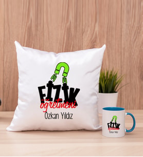 Fizik Öğretmeni Kare Yastık ve Mavi Kupa Bardak