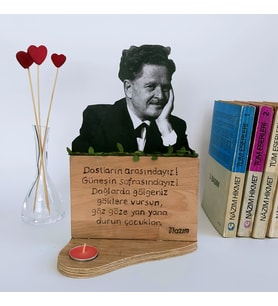 Nazım Hikmet Ahşap Dekor2 Şiir ve Mumlu