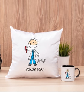 Erkek Diş Hekimi Karikatürü Kare Yastık ve Siyah Kupa Bardak
