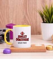 Adalet Öğretmeni Ahşap Altlıklı Mumlu Sarı Kupa Bardak