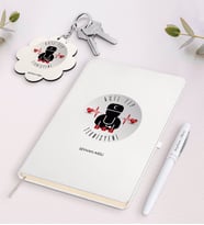 BK Gift Kişiye Özel Acil Tıp Teknisyeni Beyaz Defter Kalem Ve Anahtarlık Hediye Seti-4 (Model 1)