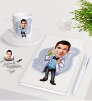 BK Gift Kişiye Özel Erkek Kimyager Karikatürlü Beyaz Defter Kalem Türk Kahvesi Fincanı Seti-2 (Model 1)