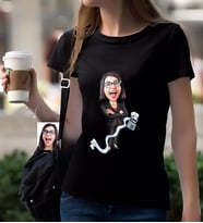 BK Gift Kişiye Özel Bayan Muhasebeci Karikatürlü Siyah T-Shirt