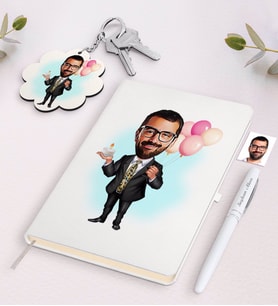 BK Gift Kişiye Özel Erkek Doğum Günü Karikatürlü Beyaz Defter Kalem ve Anahtarlık Hediye Seti-2 (Model 1)