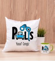 Polis Kare Yastık ve Yeşil Kupa Bardak