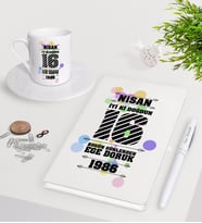 BK Gift Kişiye Özel Tarihli İyi Ki Doğdun Beyaz Defter Kalem Türk Kahvesi Fincanı Seti-1 (Model 1)